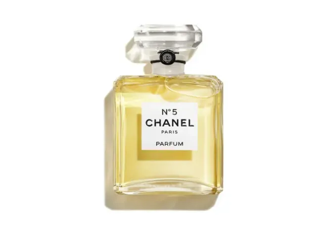 Miltä Ylang-syling haju? (Plus 6 hajustetta kokeilemaan)