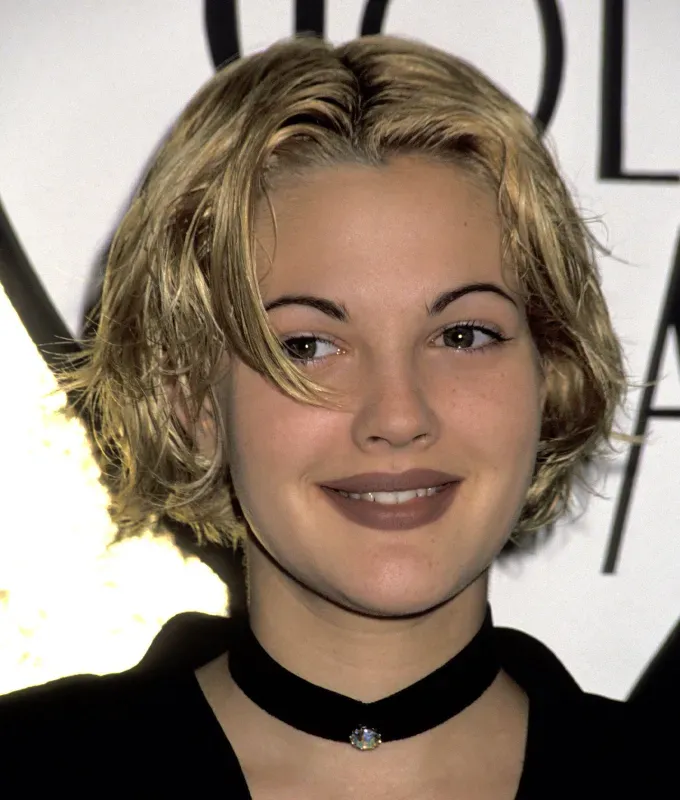 drew barrymore hair bleach bob' fetchpriority='auto' title='Drew Barrymore’s Hair Evolution—From Child Star to Talk Show Host