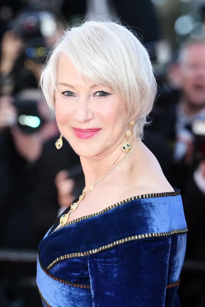 Short Haircuts for Women Over 50 Helen Mirren' fetchpriority='auto' title='The 35 Best Short Haircuts for Women Over 50 According to Stylists