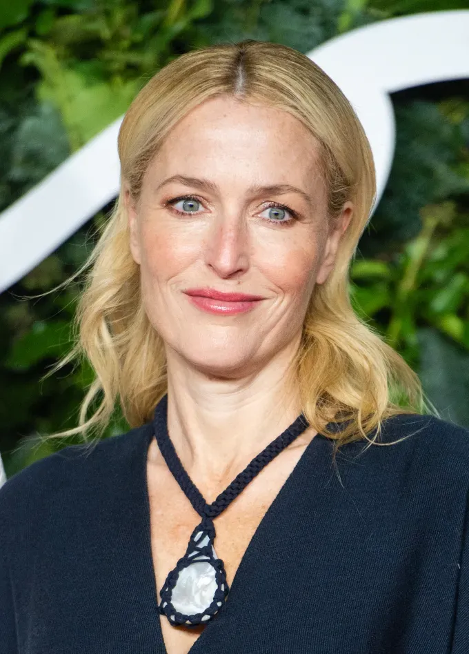 Short Haircuts for Women Over 50 Gillian Anderson' fetchpriority='auto' title='The 35 Best Short Haircuts for Women Over 50 According to Stylists