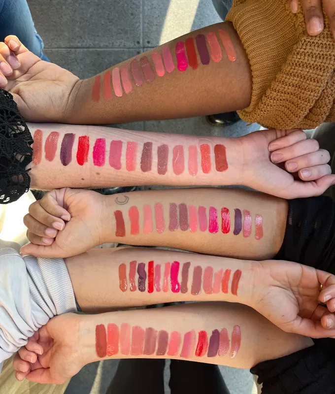 rare beauty soft pinch liquid blush review - color swatches' title='9 Editors Tried the TikTok-Approved Rare Beauty Blush and We All Agreed It Lives Up to the Hype