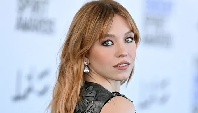 best haircuts for women butterfly haircut' fetchpriority='auto' title='The 59 Best Haircuts for Women in 2024