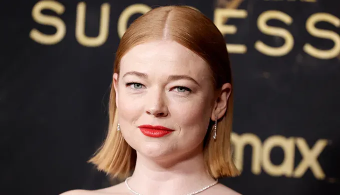 best haircuts for women power bob' fetchpriority='auto' title='The 59 Best Haircuts for Women in 2024