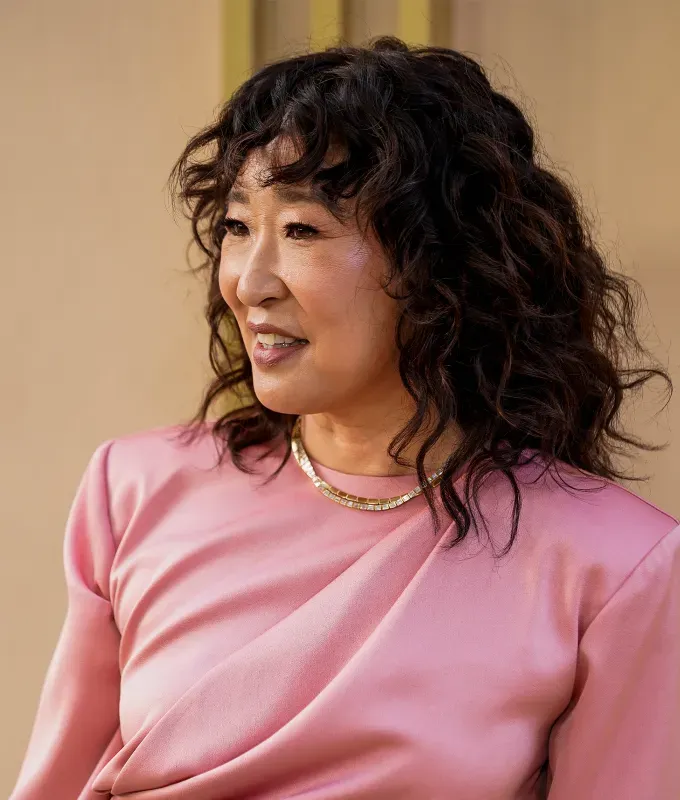 short haircuts for fine hair transition shag' fetchpriority='auto' title='35 Short Haircuts for Fine Hair from the ‘Mixie’ to the Blunt Bob According to Stylists