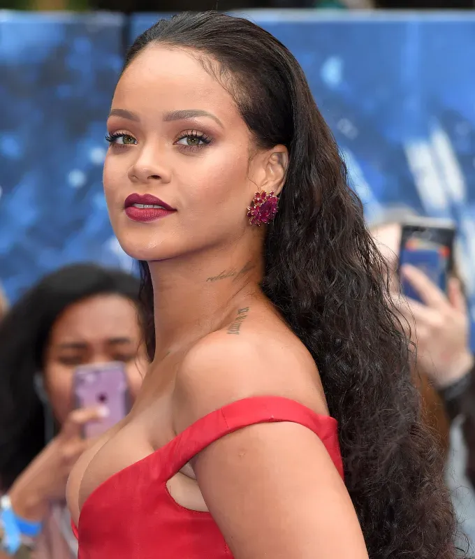 rihanna hairstyles the wet look' fetchpriority='auto' title='A Timeline of Rihanna’s Hairstyles From Pon De Replay to Fenty Beauty