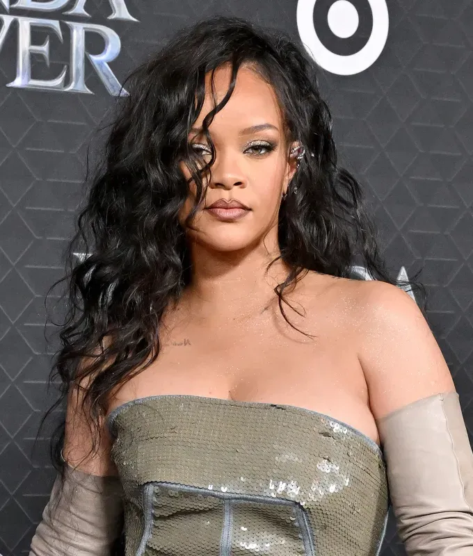 rihanna hairstyles a new chapter' fetchpriority='auto' title='A Timeline of Rihanna’s Hairstyles From Pon De Replay to Fenty Beauty