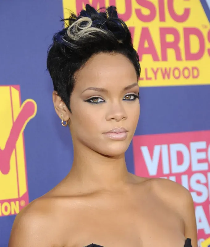 rihanna hairstyles highlighted pixie' fetchpriority='auto' title='A Timeline of Rihanna’s Hairstyles From Pon De Replay to Fenty Beauty
