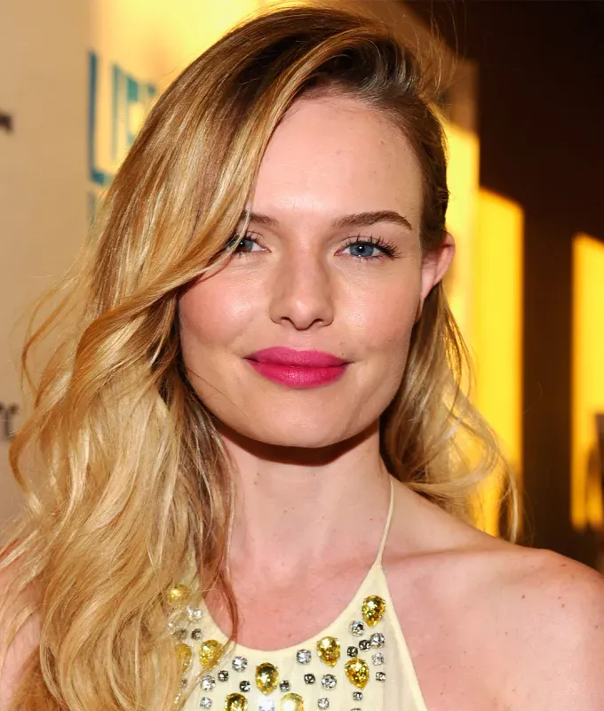 best haircuts for round faces long layers' fetchpriority='auto' title='The 36 Best Haircuts for Round Faces