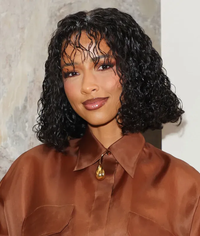 curly bob ideas hydro curls' fetchpriority='auto' title='25 Curly Bob Ideas to Inspire Your Next Haircut According to Top Hairstylists