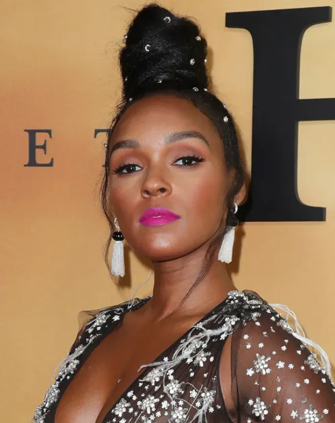 holiday hairstyles topknot' fetchpriority='auto' title='48 Holiday Hairstyles to Rock All Season Long from Voluminous Curls to Party Ponytails