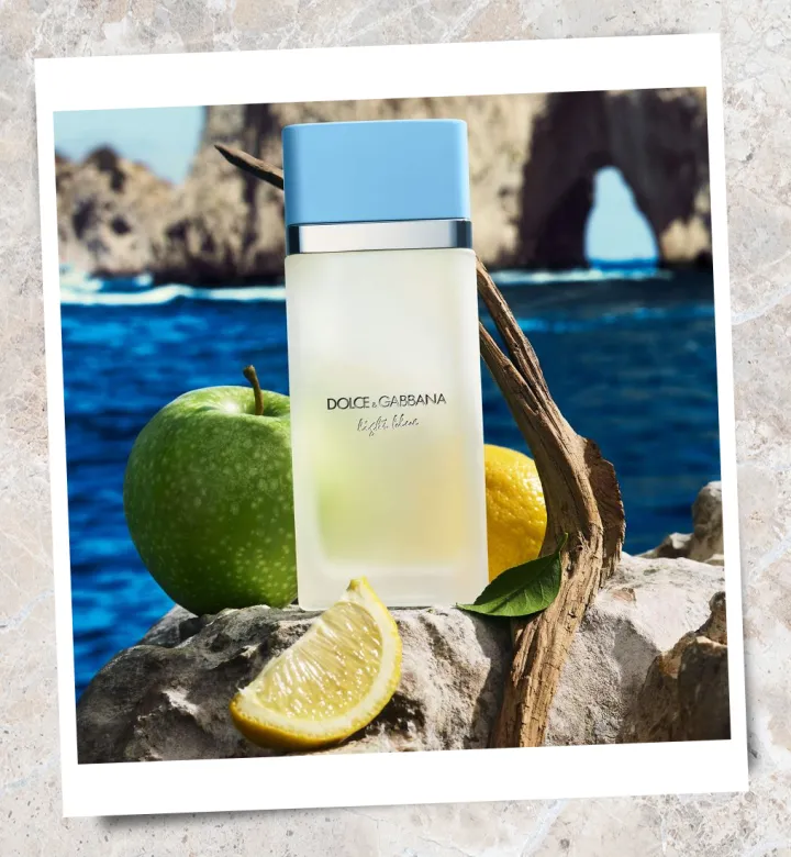 Reddit ist besessen von Dolce und Gabbana Hellblau, aber ist es den Hype wert?