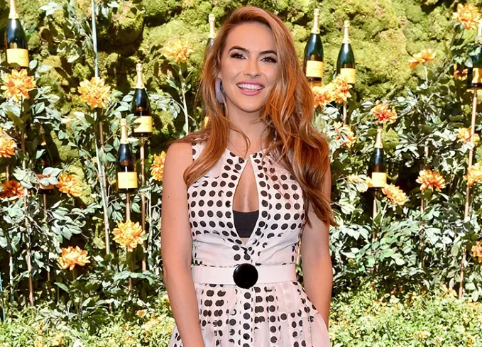 chrishell stause 41' fetchpriority='auto' title='What Is Chrishell Stause’s Net Worth? Everything We Know About the ‘Selling Sunset’ Star’s Fortune