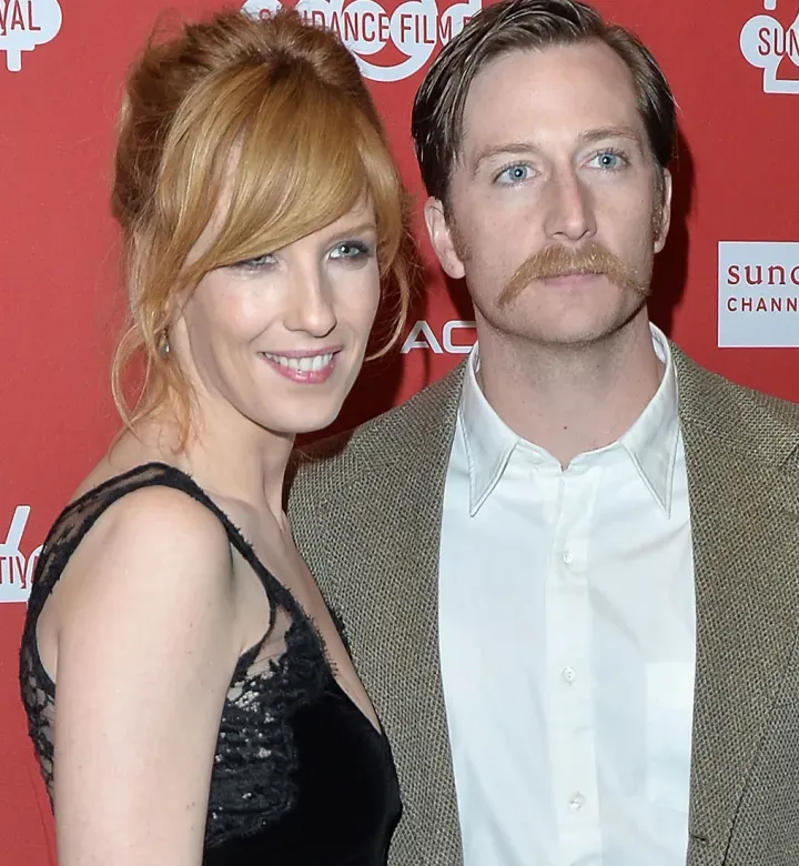 Alles über Kelly Reillys Ehemann Kyle Baugher zu wissen