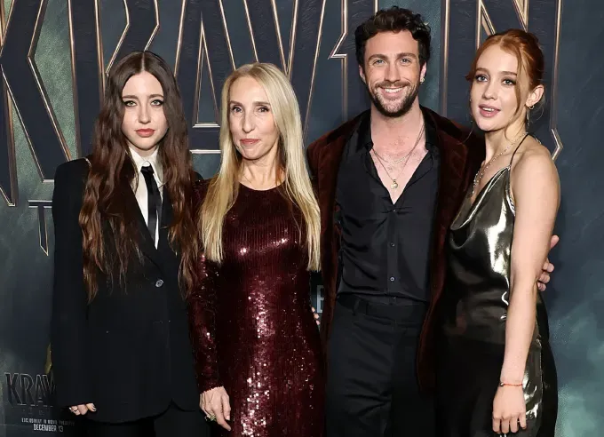 sam taylor johnson aaron taylor johnson kids' fetchpriority='auto' title='Aaron Taylor-Johnson’s Wife: Everything to Know About British Director Sam Taylor-Johnson