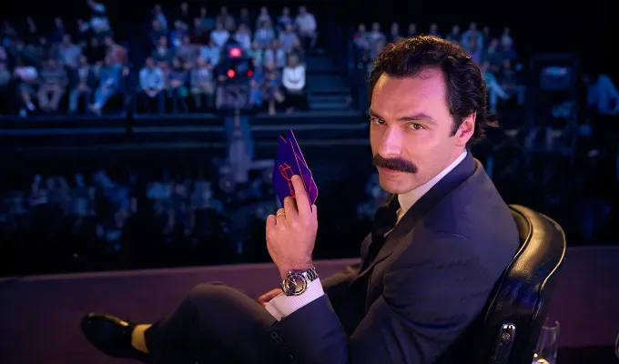 declan ohara rivals' fetchpriority='auto' title='This ‘80s-Set Hulu Show Has a 95 Percent on Rotten Tomatoes—and It’s as Addictive as It Is Sexy