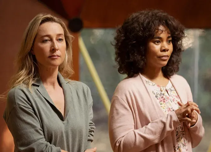 Onko Hulun 'yhdeksän täydellistä muukalaista' hypeen arvoista? Tässä on rehellinen arvostelu