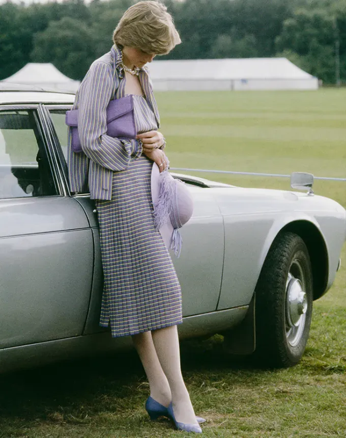 princess diana' fetchpriority='auto' title='What Was Queen Elizabeth’s Height? Royal Family Members’ Heights from Tallest to Shortest