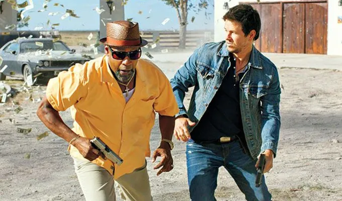 denzel-washington-2-guns-review-2-guns-mark-wahlberg' fetchpriority='auto' title='I Watched This Denzel Washington Action Movie for the First Time and I Can Totally See Why It’s on Netflix’s Top 10 List