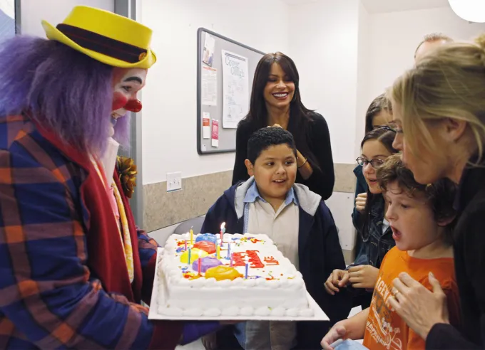 modern family episodes' fetchpriority='auto' title='The 25 Best ‘Modern Family’ Episodes of All Time