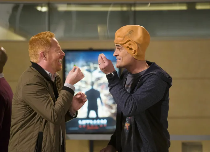 modern family episodes' fetchpriority='auto' title='The 25 Best ‘Modern Family’ Episodes of All Time