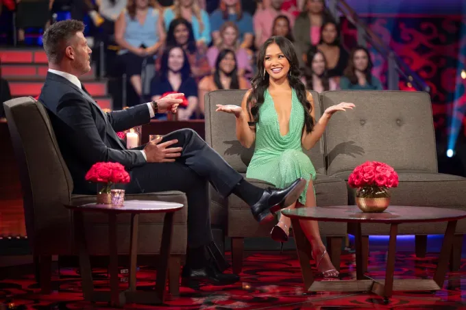 jenn tran jesse palmer' fetchpriority='auto' title='We Finally Know How Jenn’s Season of ’The Bachelorette’ Ends—and I Totally Called One of Those Two Major Twists