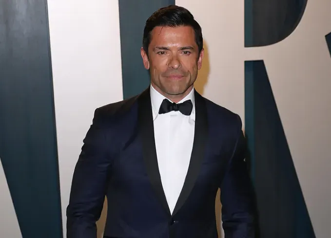 Alles, was wir über Mark Consuelos 'Vermögen wissen