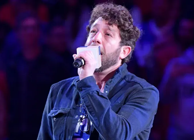 most successful american idol contestants elliott' fetchpriority='auto' title='The 30 Most Successful ‘American Idol’ Contestants from Carrie Underwood to Jennifer Hudson