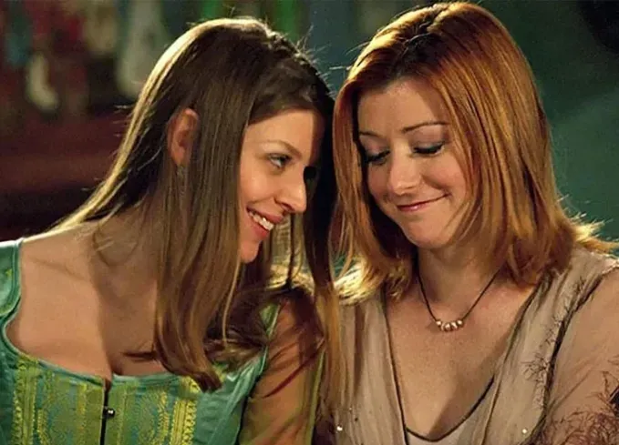 best tv couples willow and tara' fetchpriority='auto' title='The 55 Best TV Couples of All Time Including ‘Stranger Things’ ‘The Office’ & More