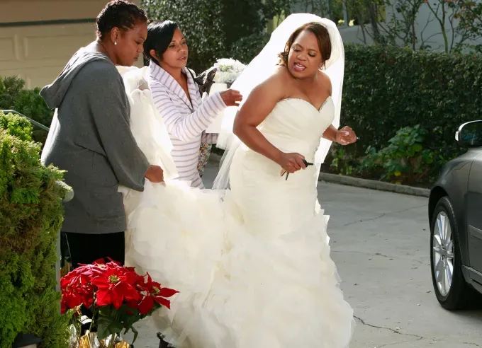 I Ranked All 7 ‘Grey’s Anatomy’ Christmas Episodes From Holiday Classic to Code Blue' title='I Ranked All 7 ‘Grey’s Anatomy’ Christmas Episodes From Holiday Classic to Code Blue