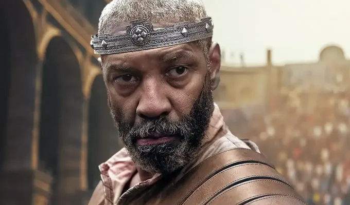gladiator-ii-cast-denzel-washington-still' fetchpriority='auto' title='Everything You Need to Know About the ’Gladiator II’ Cast and What They’ve Been In Before