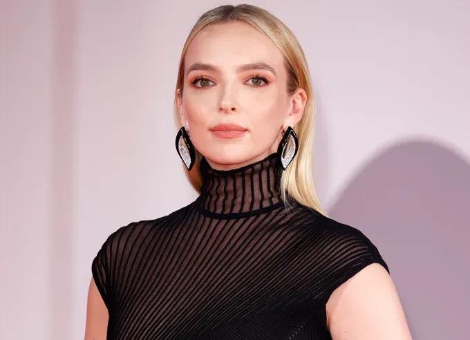 jodie comer' fetchpriority='auto' title='Who Is Jodie Comer’s Boyfriend James Burke?