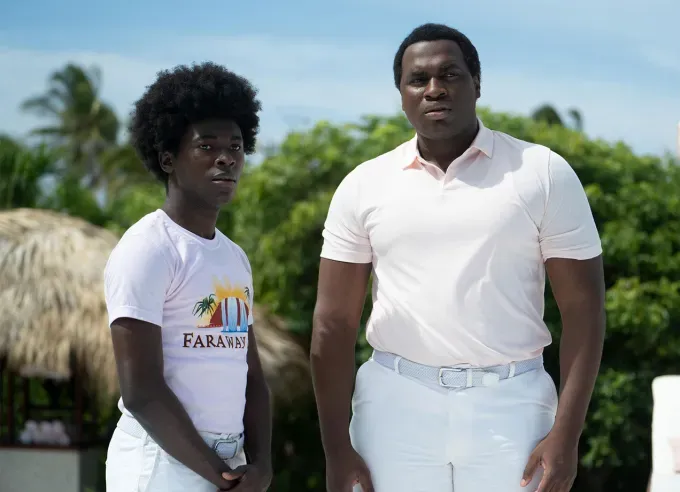 Desmond and Clive CAT' fetchpriority='auto' title='‘White Lotus’ (and Murder Mystery) Fans Need to Check Out This New Binge-Watch on Hulu