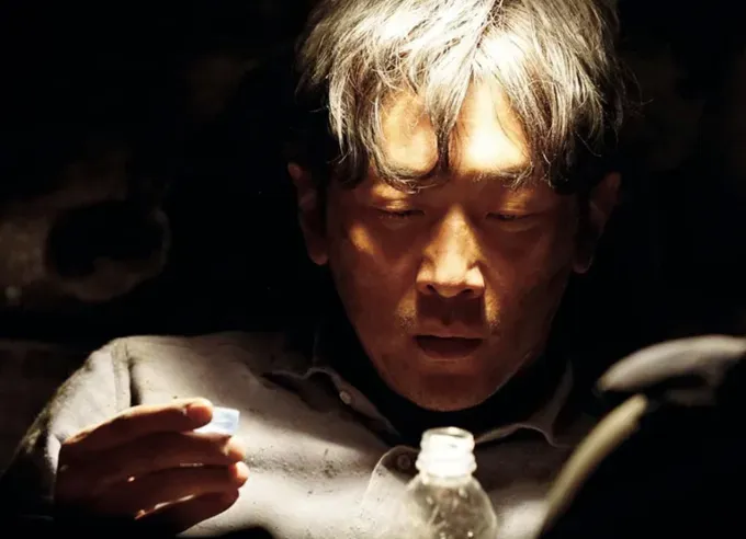 Korean drama movies Tunnel' fetchpriority='auto' title='50 Best Korean Drama Movies That Will Keep You Coming Back for More