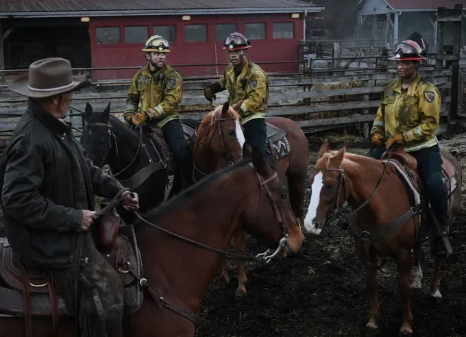 Fire Country Coming in Hot' fetchpriority='auto' title='Everything to Know About ’Fire Country’ the Latest Show ’Virgin River’ Fans Are Binge Watching