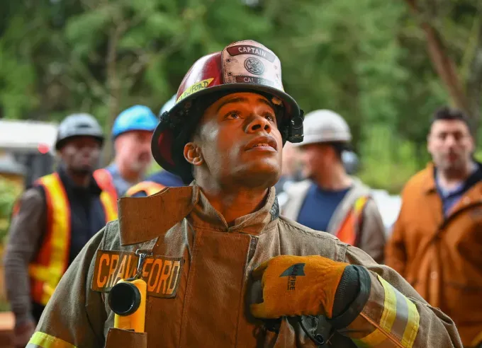 Fire Country' fetchpriority='auto' title='Everything to Know About ’Fire Country’ the Latest Show ’Virgin River’ Fans Are Binge Watching