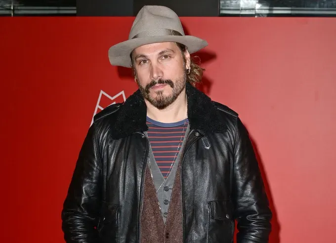 zoe saldana husband marco perego 1' fetchpriority='auto' title='Get to Know Zoe Saldaña’s Husband Marco Perego-Saldaña