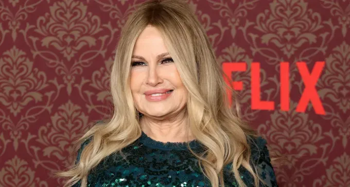 Jennifer Coolidge.' fetchpriority='auto' title='What We Know About ‘White Lotus’ Star Jennifer Coolidge’s Dating History
