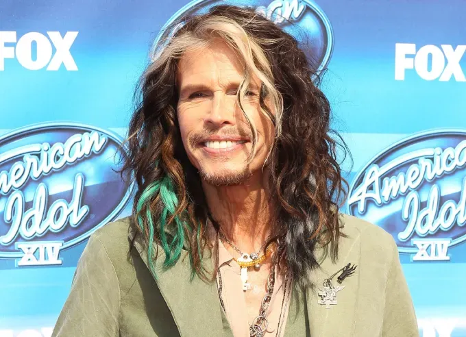 american idol judges steven tyler' fetchpriority='auto' title='All 14 of the ’American Idol’ Judges Ranked