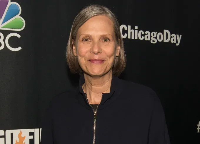 it ends with us cast amy morton' fetchpriority='auto' title='Meet the Cast of Colleen Hoover’s ’It Ends With Us’