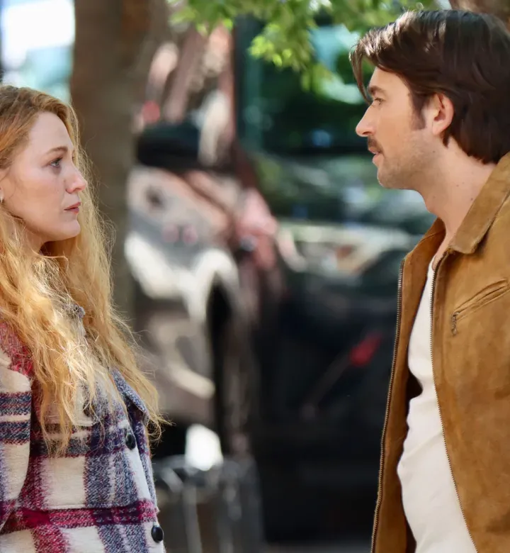 Treffen Sie die Besetzung von Colleen Hoovers Es endet mit uns