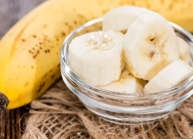pregnancy super foods: bananas' fetchpriority='auto' title='19 Pregnancy Super-Foods You Can Eat During All 3 Trimesters According to a Nutritionist