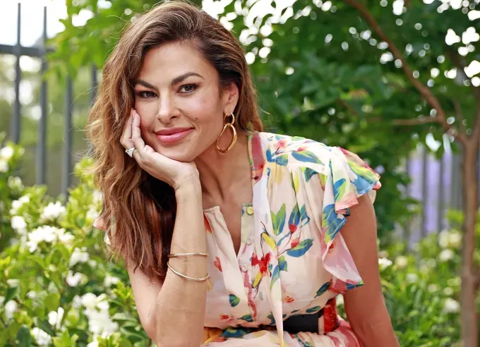 eva mendes' fetchpriority='auto' title='30 Celebrities Who Got Pregnant After 40