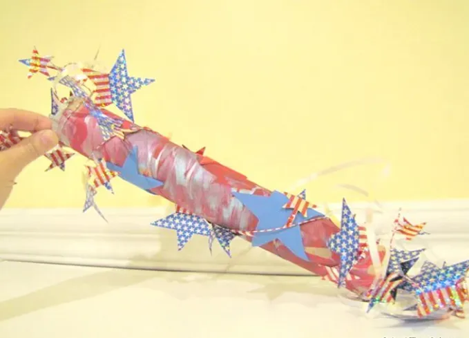 fourth of july crafts noise maker' title='50 Easy 4th of July Crafts for Kids