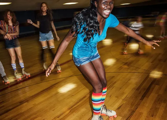 sweet 16 party ideas roller rink' fetchpriority='auto' title='32 Sweet 16 Party Ideas That Seriously Rock