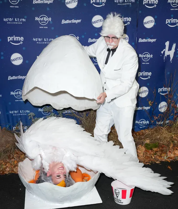 funny halloween costumes for women: kfc' fetchpriority='auto' title='57 Seriously Funny Halloween Costumes for Women