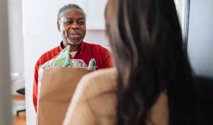 where to volunteer on thanksgiving grocery shopping' fetchpriority='auto' title='Where to Volunteer on Thanksgiving 2024 from Meals on Wheels to Park Clean-Ups