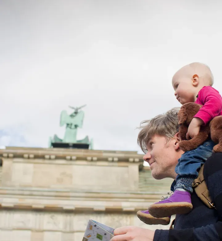 100 deutsche Babynamen für Jungen und Mädchen und ihre Bedeutungen