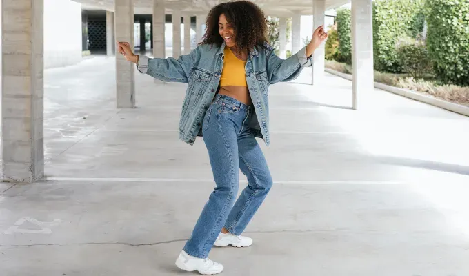 waistband things a tailor can and cant do' fetchpriority='auto' title='7 Fit Issues Tailors Can Fix (and 4 They Can’t)