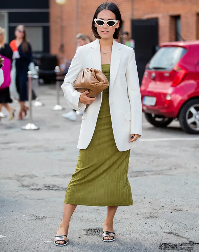 Sie fragen sich, was Sie beim ersten Date anziehen sollen? Hier sind 14 Outfits, die Sie versuchen müssen