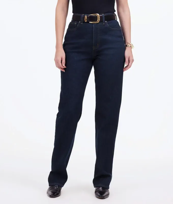 best jeans for big butts madewell 90s curvy' title='I Found 15 Pairs of Jeans for Big Butts That Eliminate the Dreaded Waist Gap